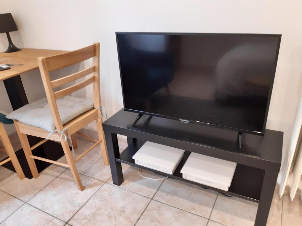 Appartement Aad1 Clamart 200 M Du Tramway T6 St Pave Blc Avec Cuisine Separee Zewnętrze zdjęcie